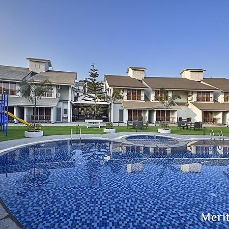 Meritas Adore Resort โลนาวาลา ภายนอก รูปภาพ
