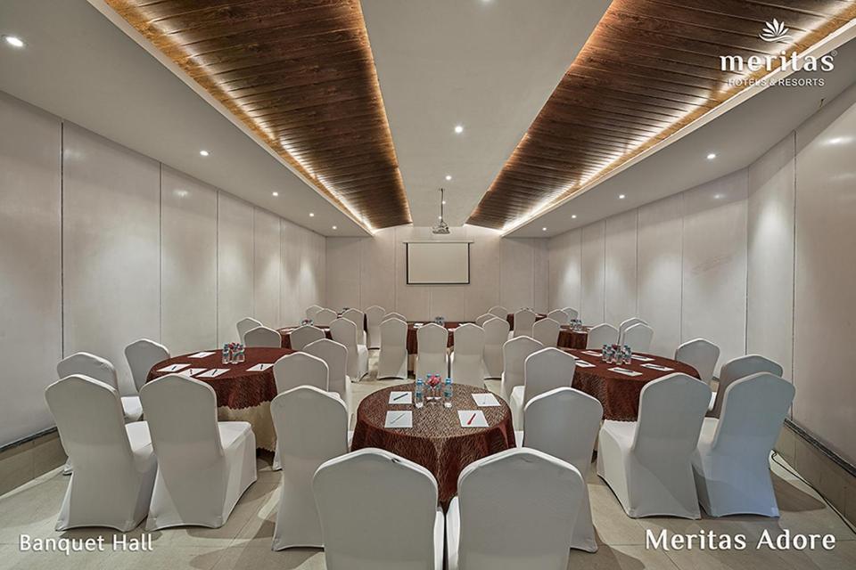 Meritas Adore Resort โลนาวาลา ภายนอก รูปภาพ